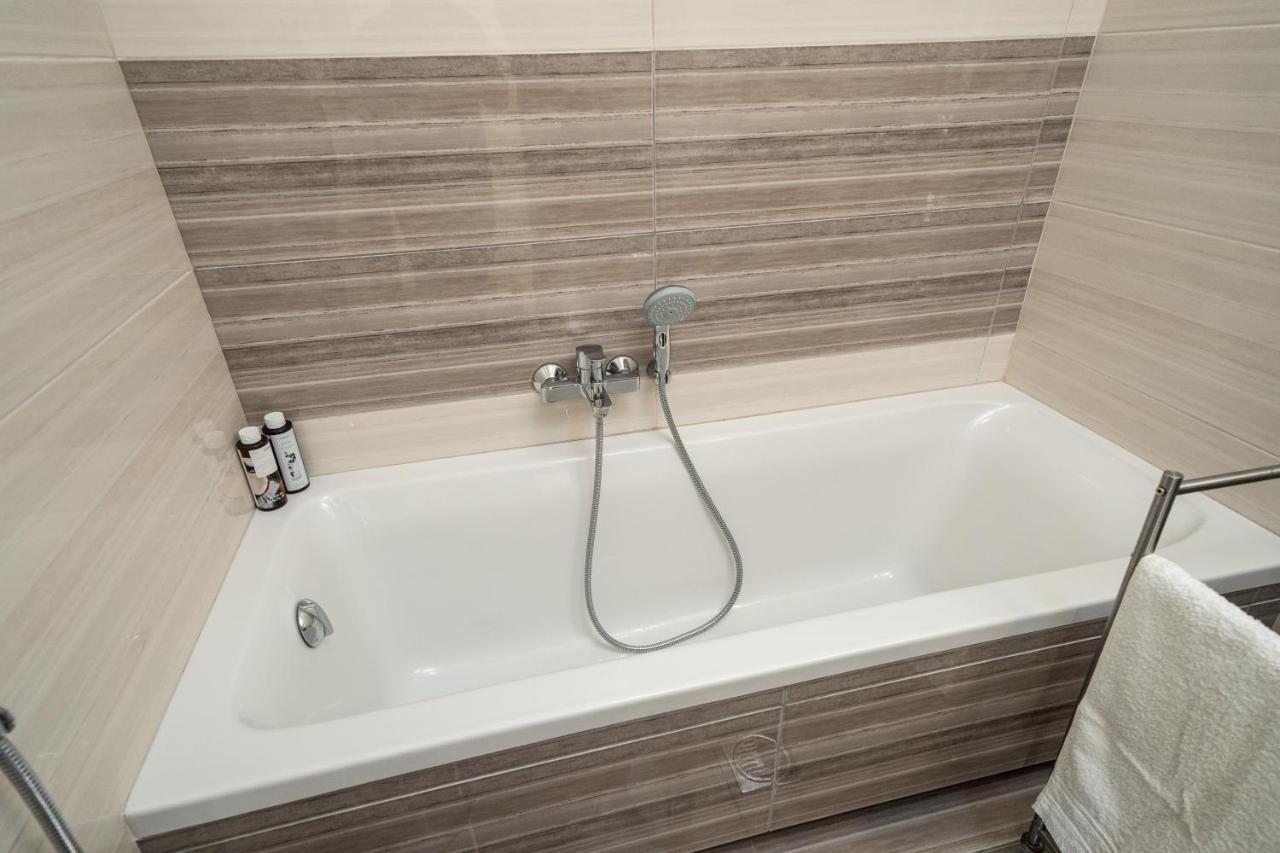 Lourdas Bay View Simotata Екстер'єр фото
