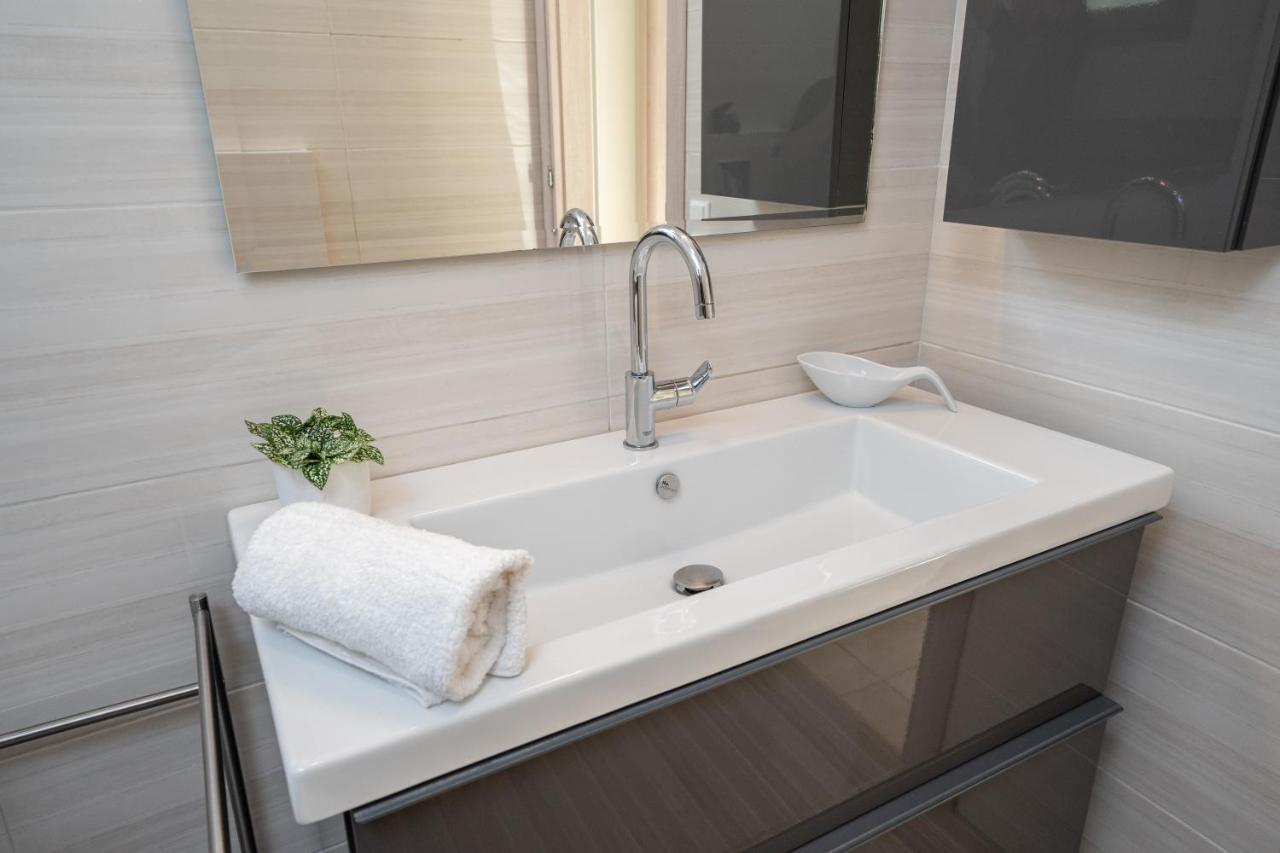Lourdas Bay View Simotata Екстер'єр фото