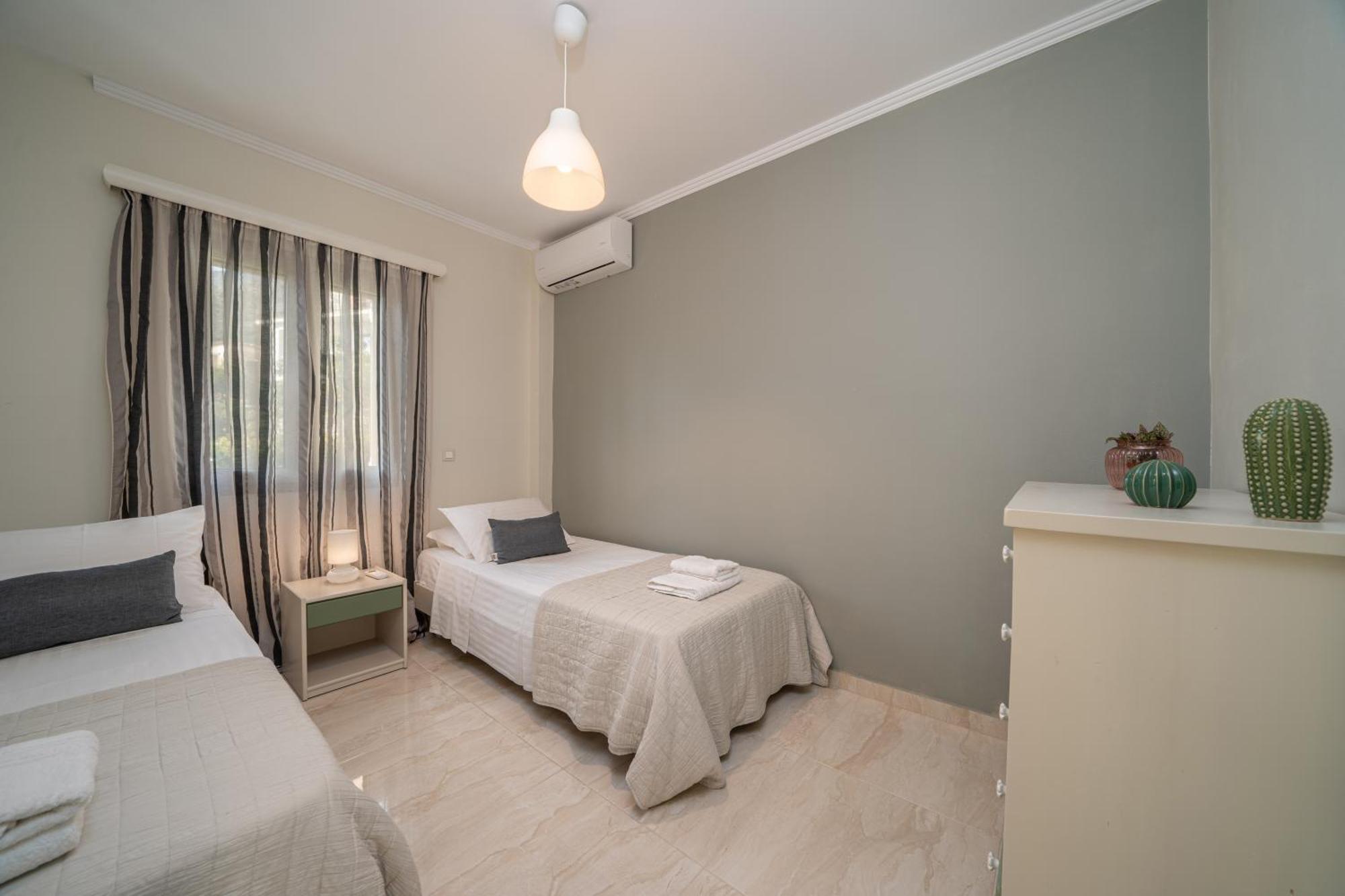 Lourdas Bay View Simotata Екстер'єр фото